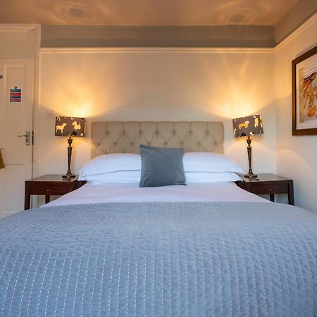 The Royal Oak Inn Chichester Ngoại thất bức ảnh