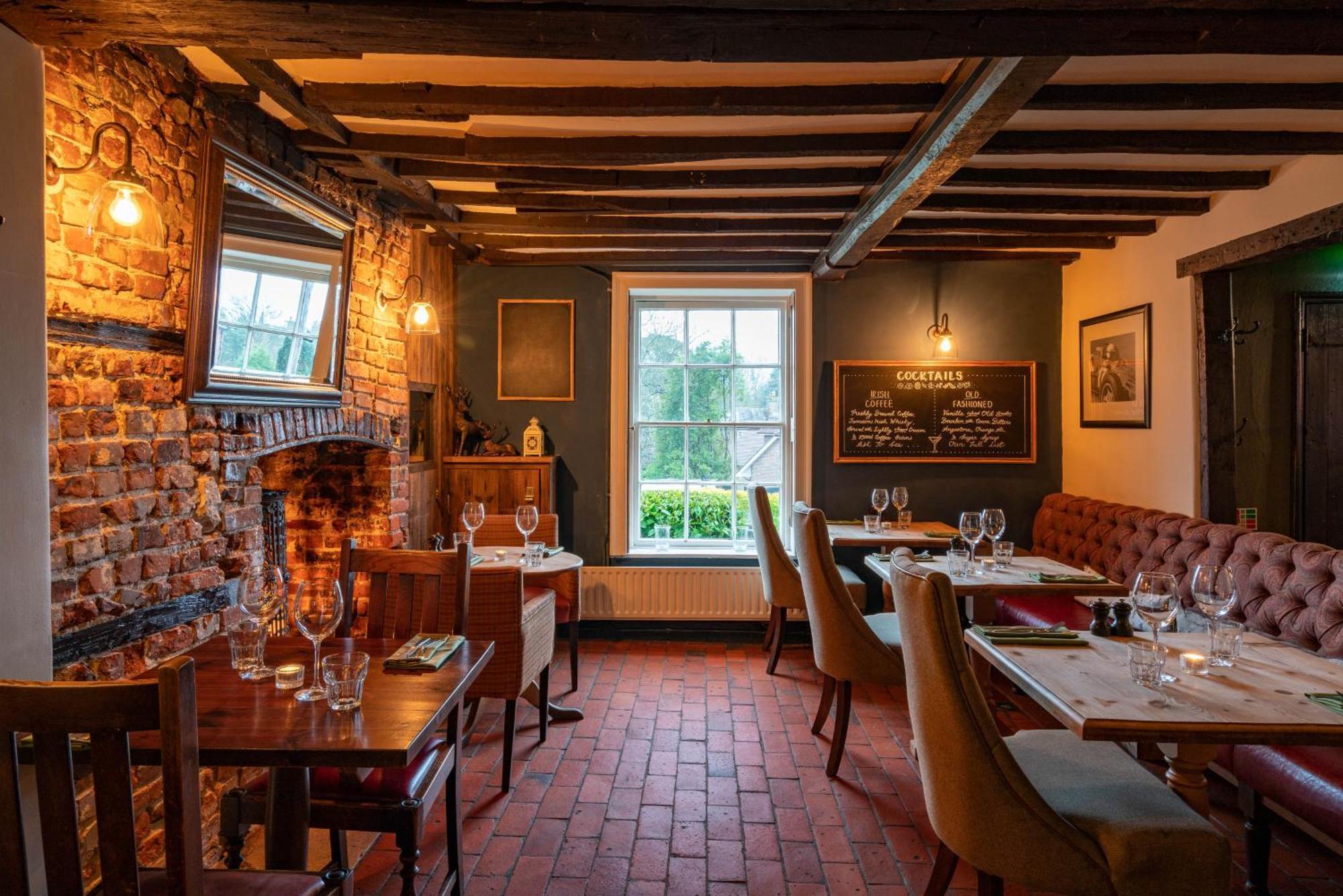 The Royal Oak Inn Chichester Ngoại thất bức ảnh