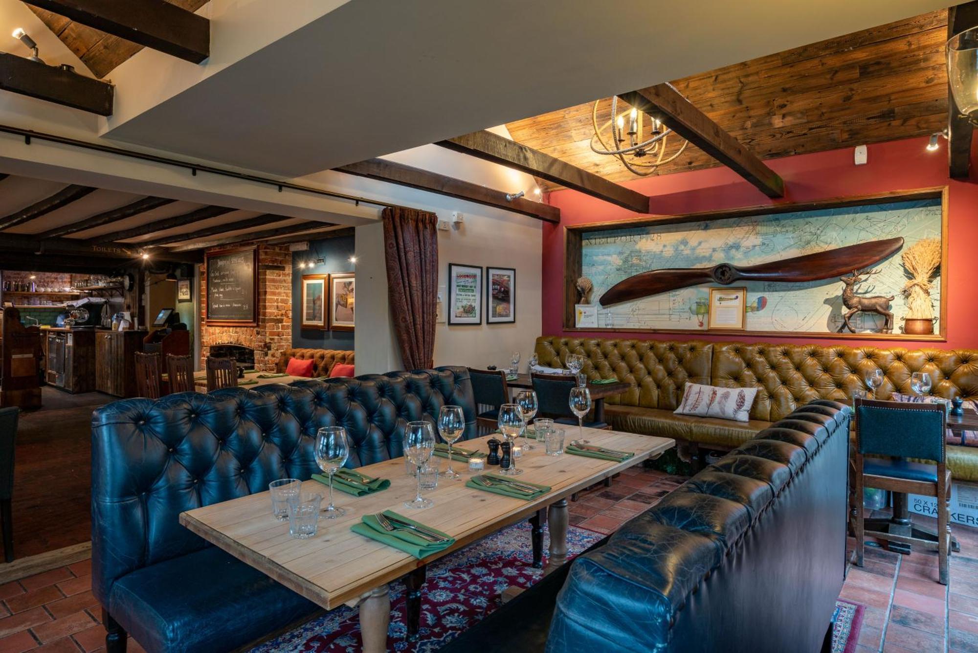 The Royal Oak Inn Chichester Ngoại thất bức ảnh