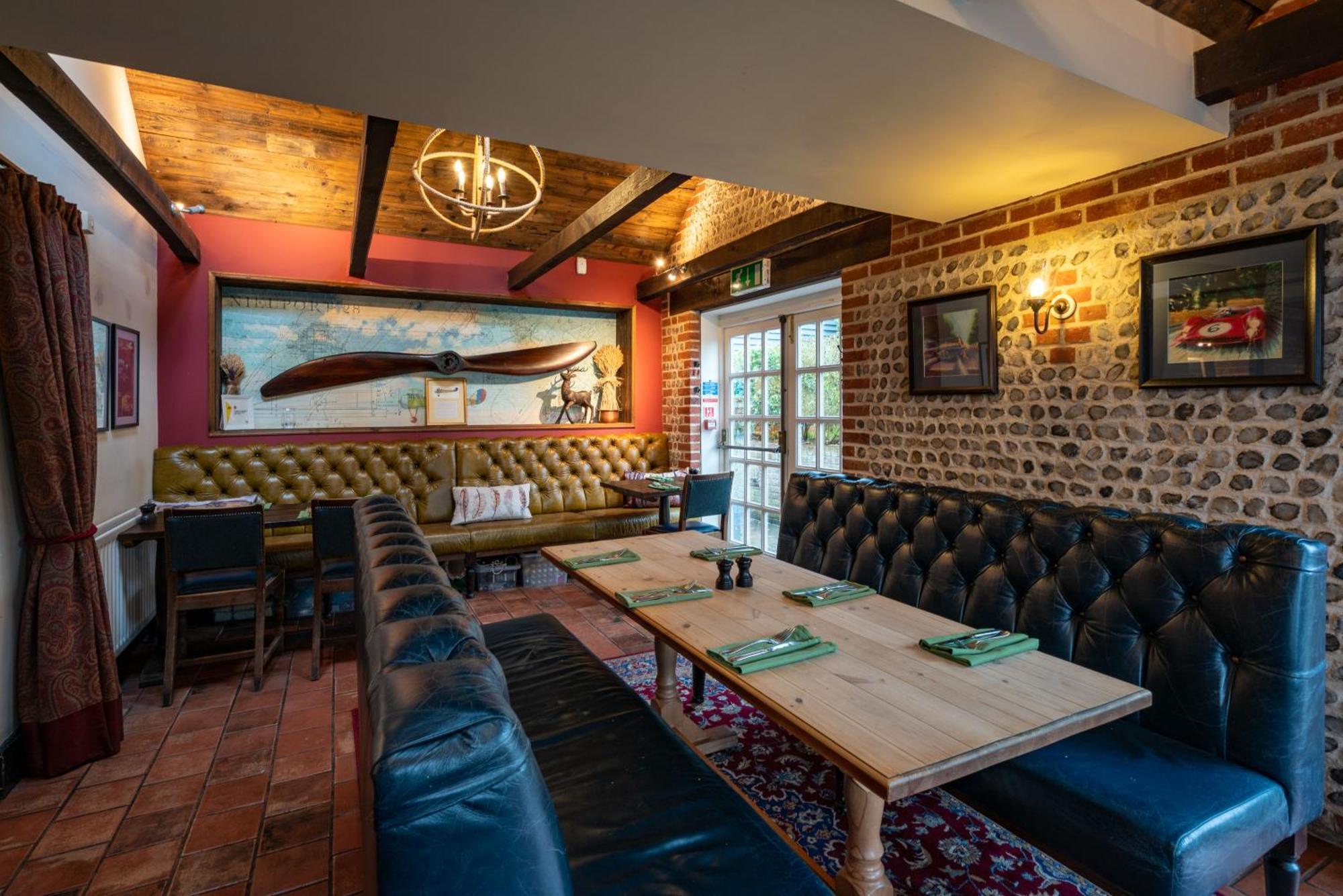 The Royal Oak Inn Chichester Ngoại thất bức ảnh