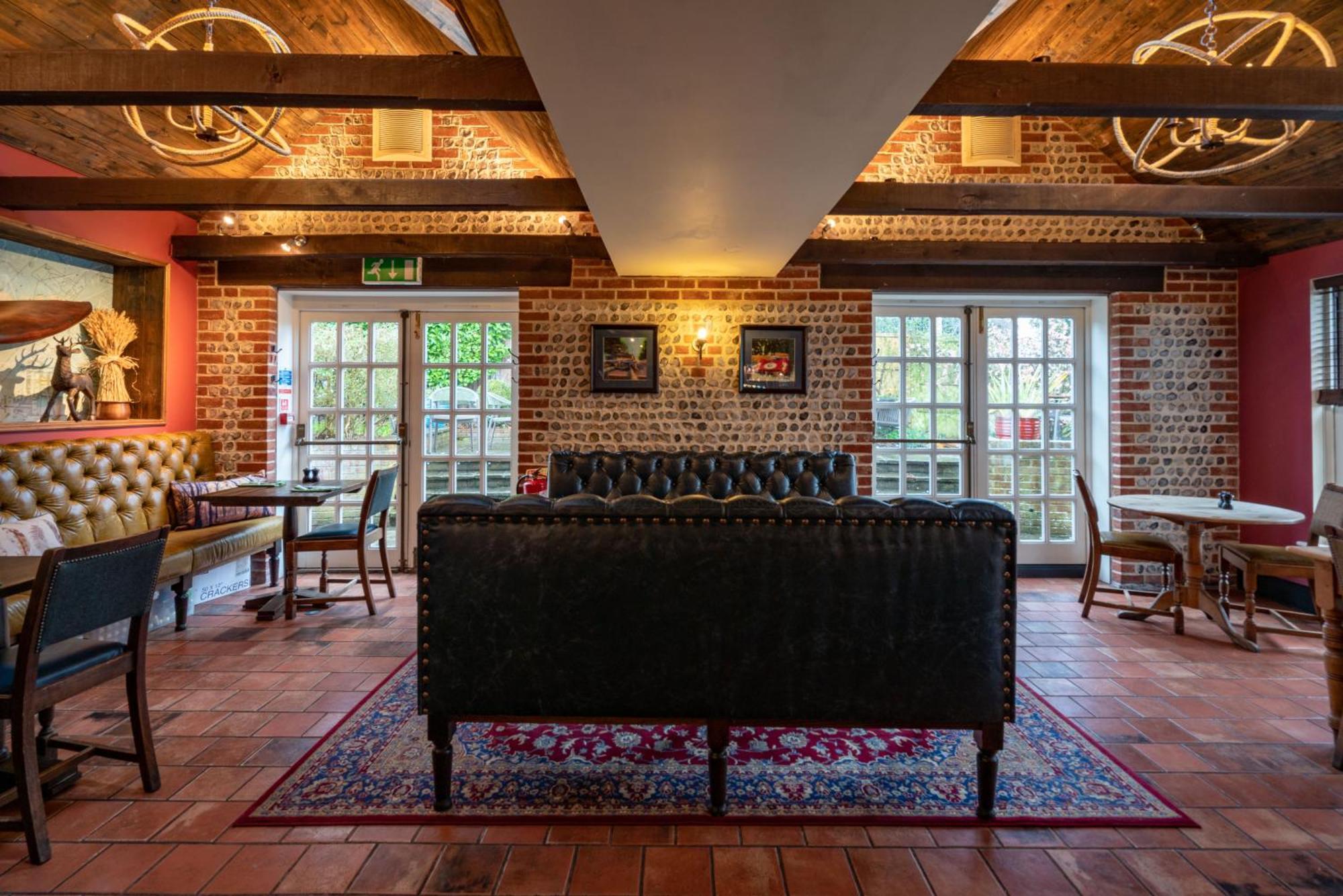 The Royal Oak Inn Chichester Ngoại thất bức ảnh