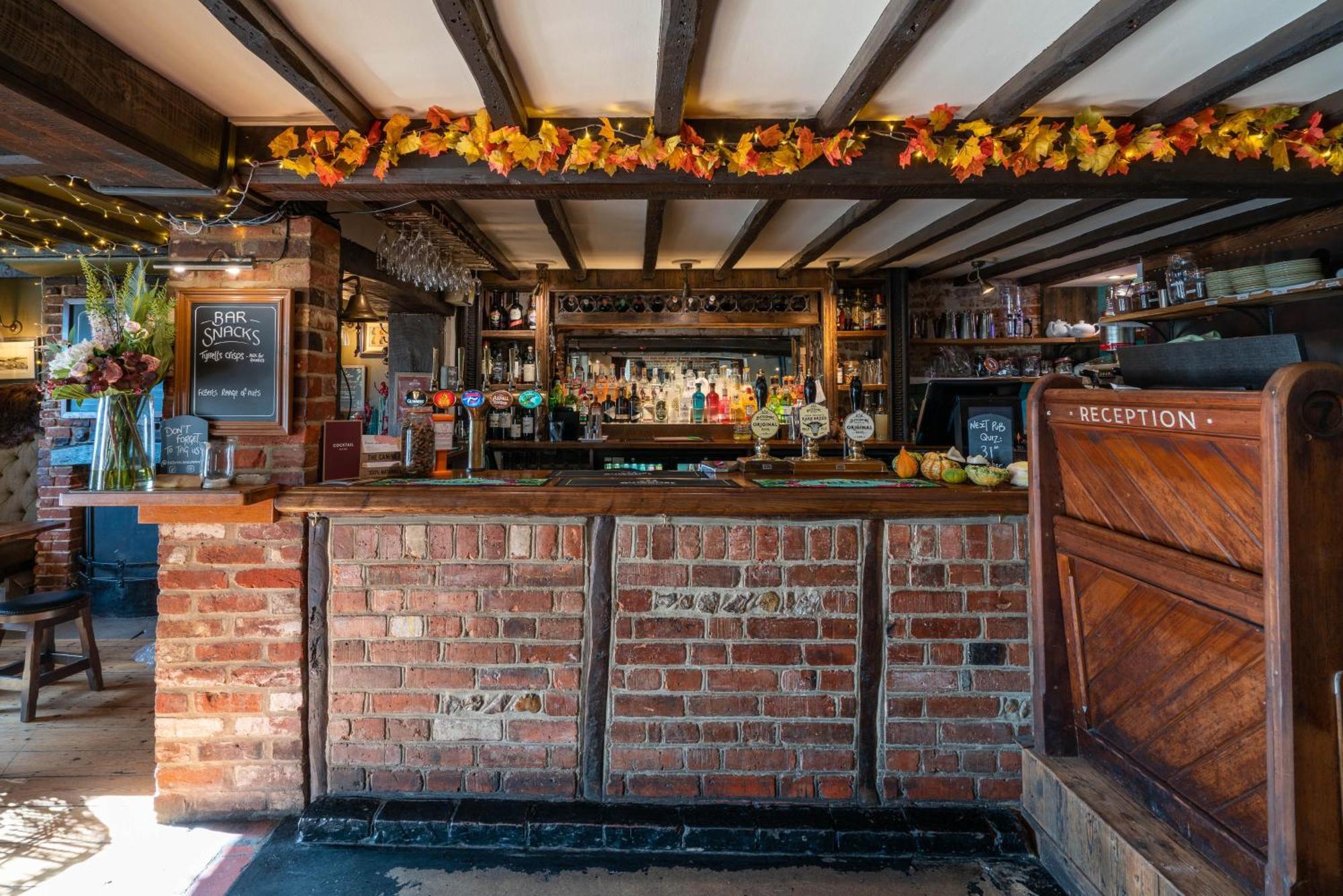 The Royal Oak Inn Chichester Ngoại thất bức ảnh