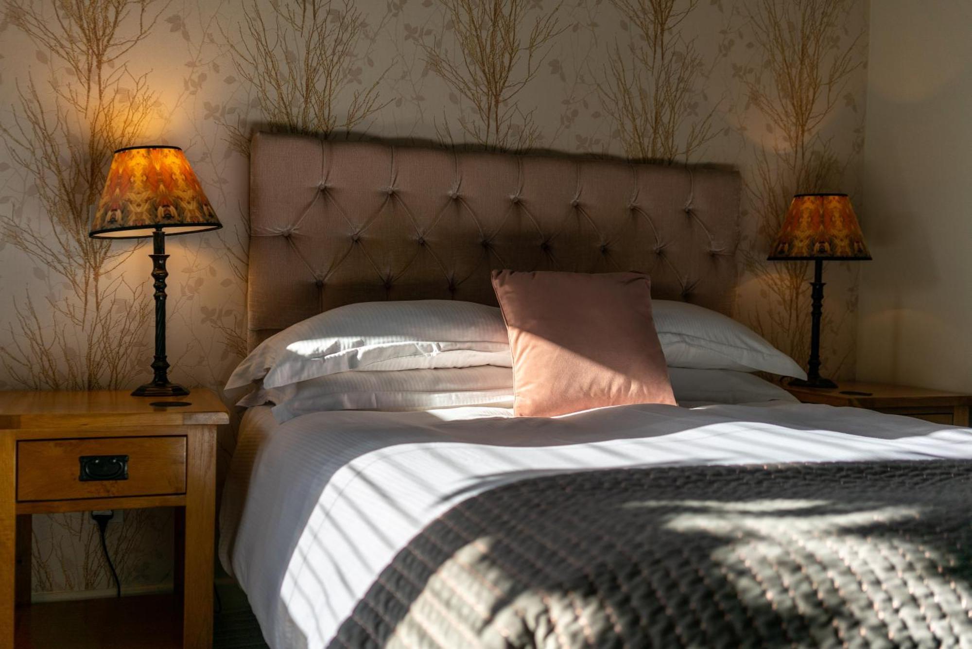 The Royal Oak Inn Chichester Ngoại thất bức ảnh