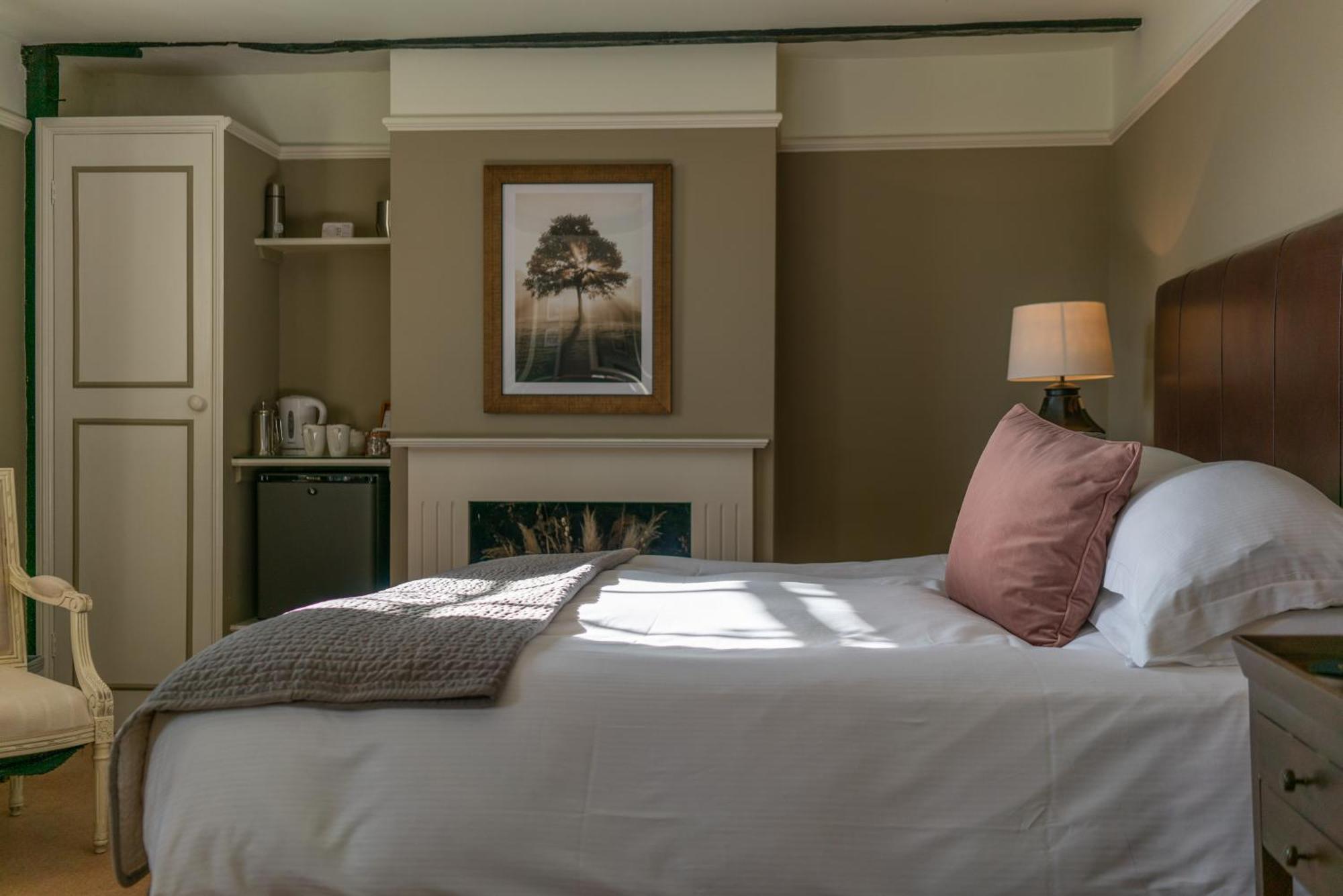 The Royal Oak Inn Chichester Ngoại thất bức ảnh