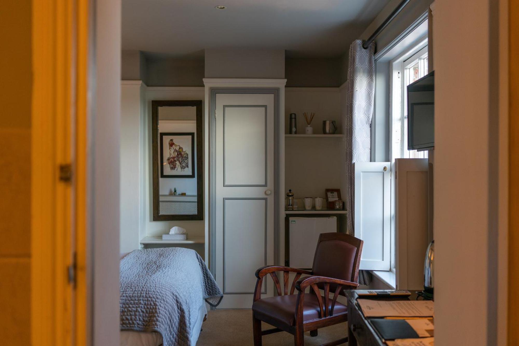 The Royal Oak Inn Chichester Ngoại thất bức ảnh
