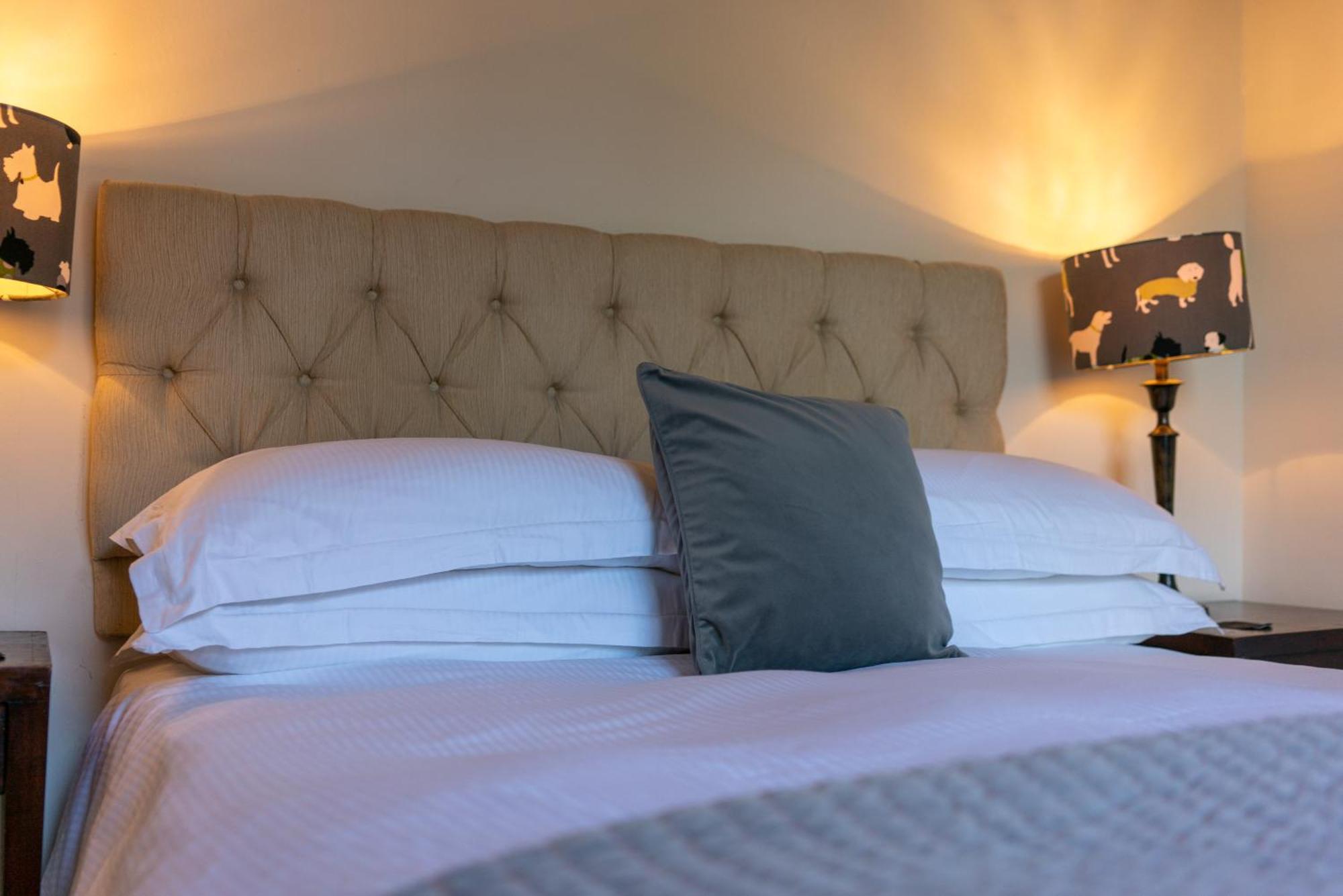The Royal Oak Inn Chichester Ngoại thất bức ảnh