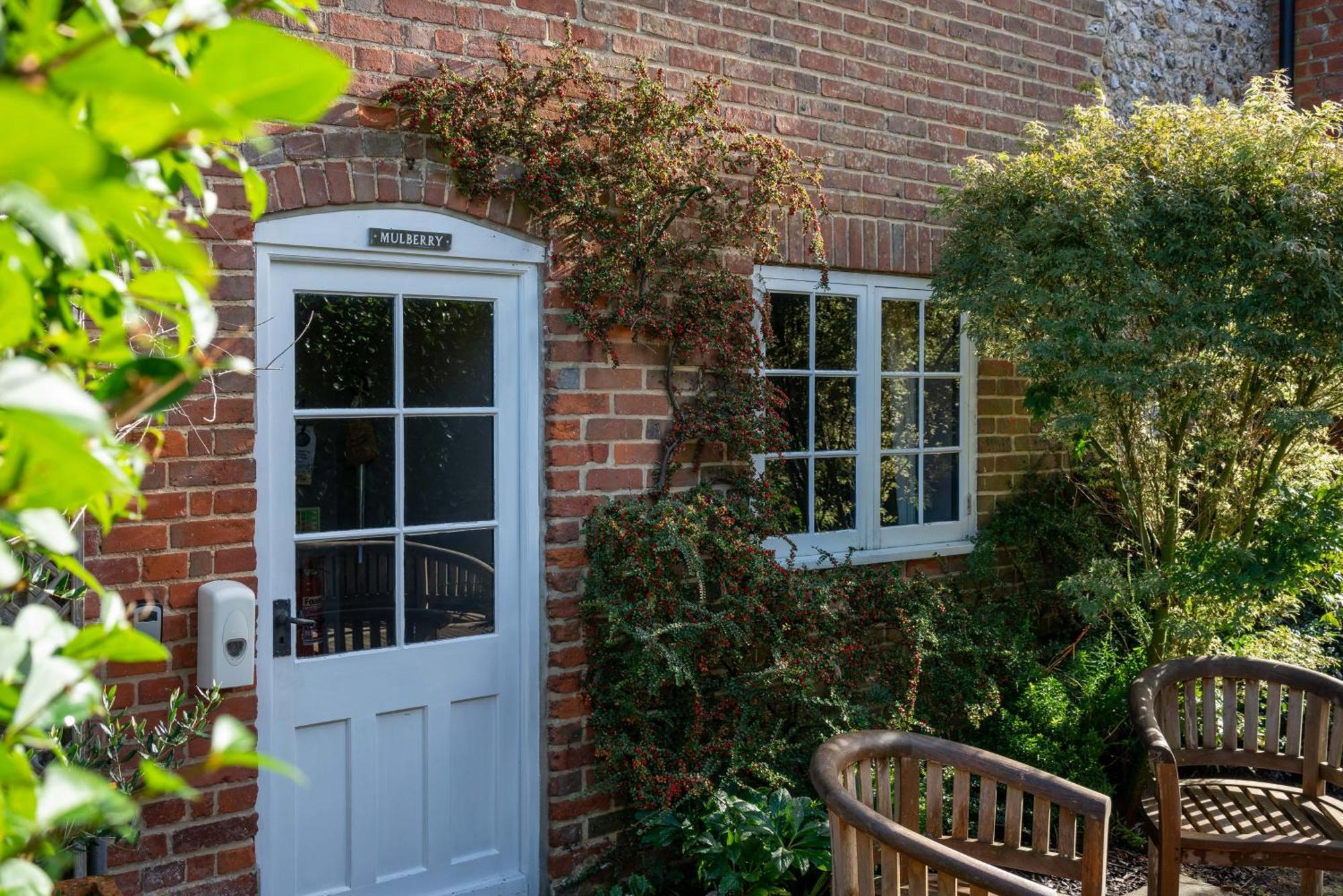 The Royal Oak Inn Chichester Ngoại thất bức ảnh